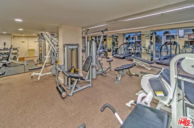 201 Ocean Avenue, Santa Monica CA: https://media.crmls.org/mediaz/f61dd5ec-45e8-41c6-8ae9-12551c99ba10.jpg