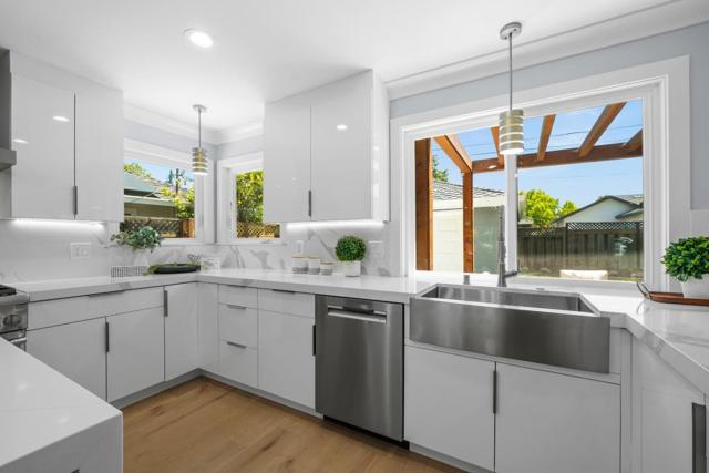 1222 Hermosa Way, San Jose CA: https://media.crmls.org/mediaz/f61e3aa2-a726-4e2a-96f3-3c0a9ec51d3d.jpg