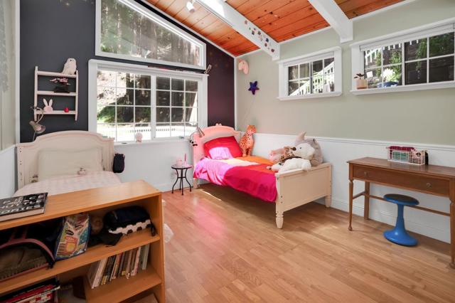 14566 Old Japanese Road, Los Gatos CA: https://media.crmls.org/mediaz/f61f155f-e189-445a-9d80-99b720356367.jpg