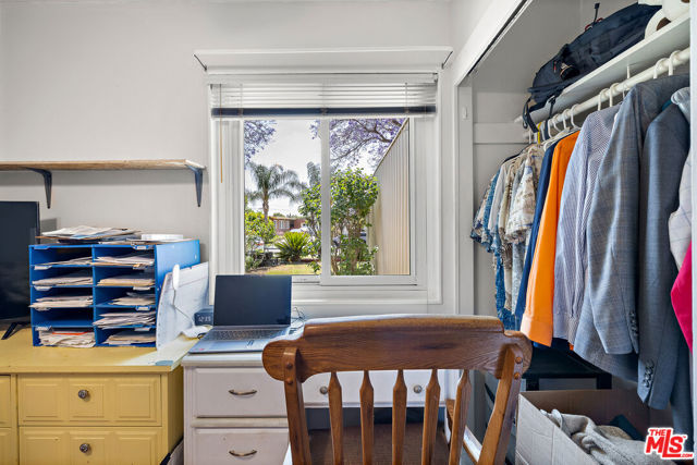 720 Maertin Lane, Fullerton CA: https://media.crmls.org/mediaz/f61f367d-ffc0-4a24-8cc6-62d792caa070.jpg