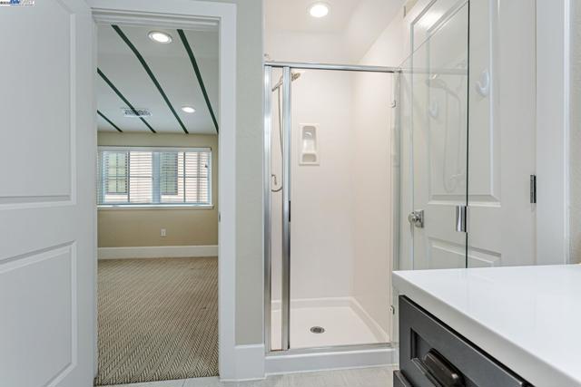 43150 Calle Familia, Fremont CA: https://media.crmls.org/mediaz/f621c1cb-6cca-43c7-855b-c766e5c0f2bd.jpg