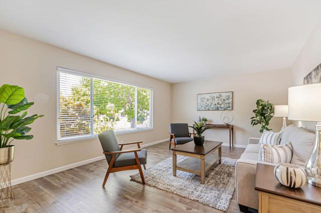 6702 Heathfield Drive, San Jose CA: https://media.crmls.org/mediaz/f62466ae-5013-46bd-9c6b-bbb18b668488.jpg