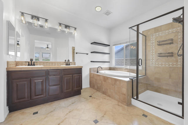 41153 Danforth Court, Indio CA: https://media.crmls.org/mediaz/f6256977-0e02-4dbe-89a9-5c43973e6741.jpg
