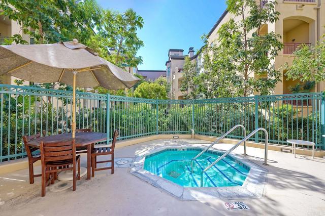 2400 5th Avenue, San Diego CA: https://media.crmls.org/mediaz/f6258539-5161-440d-b618-bd4668a41e0e.jpg