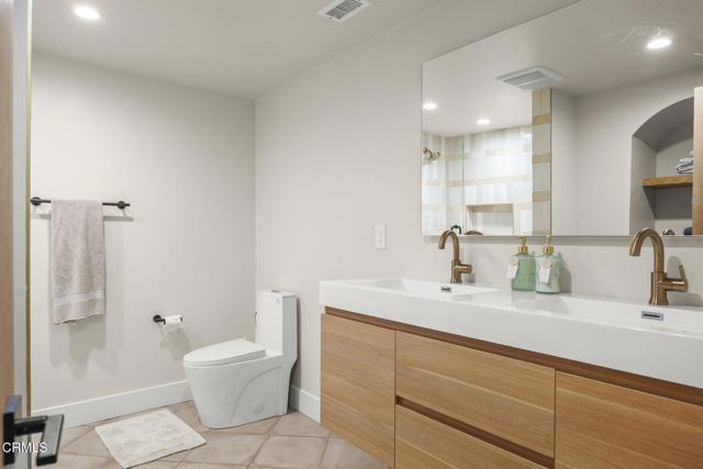 1820 Ramona Drive, Camarillo CA: https://media.crmls.org/mediaz/f626352c-ddef-463f-aeaa-f131248949b9.jpg