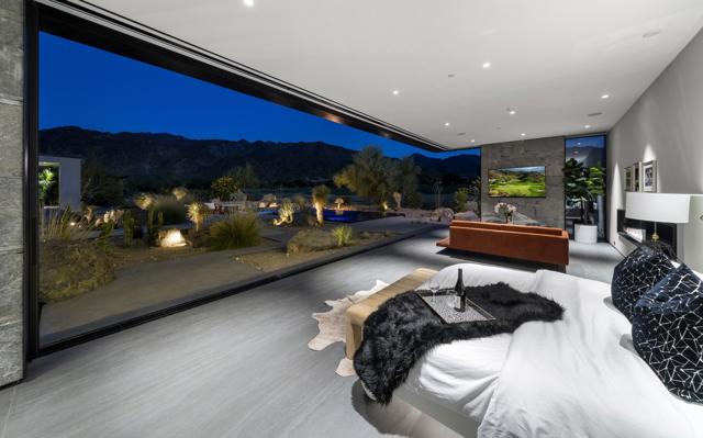 Image 26 of 46 For 74305 Desert Oasis Trail