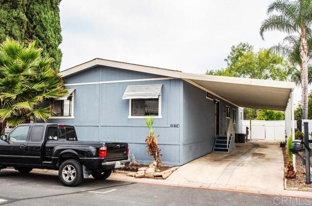 13114 Dana Vista Street, Poway CA: https://media.crmls.org/mediaz/f62a2ded-7af5-4527-a038-373441fad405.jpg