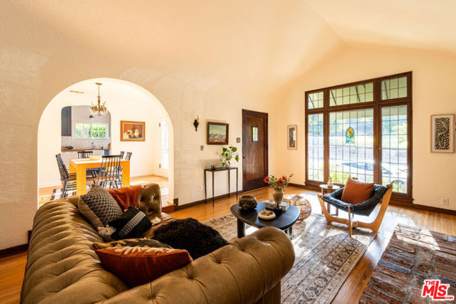 1117 N Avenue 64, Los Angeles CA: https://media.crmls.org/mediaz/f62b0435-bfdd-4c00-bc70-5a0f601f41ee.jpg