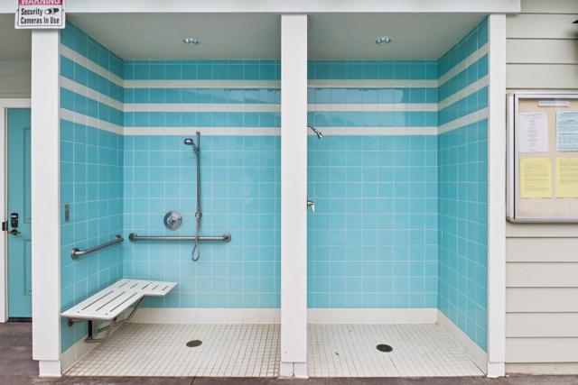 511 Surfbird Ln, Imperial Beach CA: https://media.crmls.org/mediaz/f62b1551-6e62-42c6-b0ac-8b6791898d37.jpg