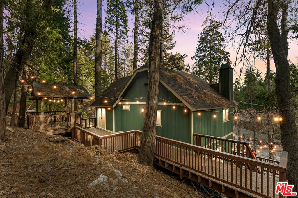 27981 Rainbow Drive