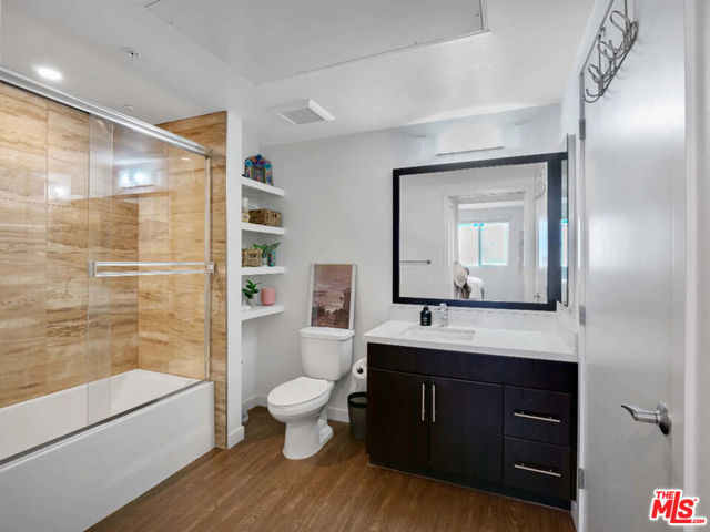 5825 Camerford, Los Angeles CA: https://media.crmls.org/mediaz/f62fa596-f057-4d9b-892b-ff1e6a14d76a.jpg