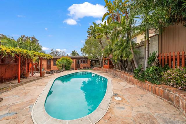 4573 4575 Massachusetts St, San Diego CA: https://media.crmls.org/mediaz/f62ff897-1ffd-4ee8-9b25-a55ea370098f.jpg