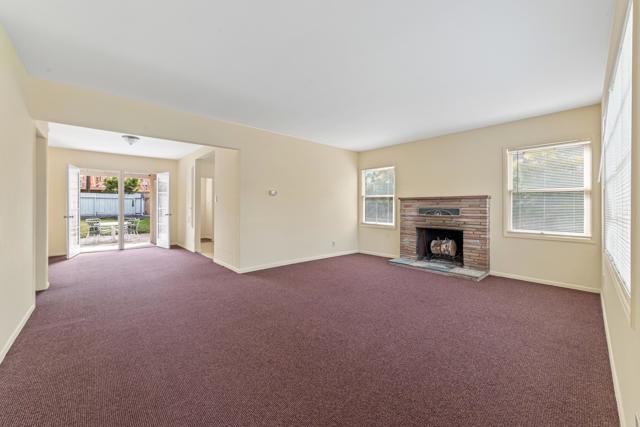 Detail Gallery Image 12 of 33 For 135 4th St, Encinitas,  CA 92024 - 2 Beds | 1 Baths