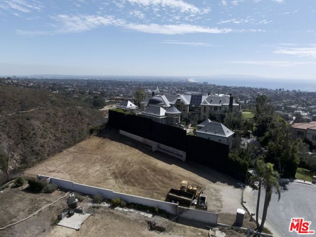 Drew Fenton | 1475 Via Cresta Pacific Palisades CA | MLS: 7347401 Drew Fenton | 1475 Via Cresta Pacific Palisades CA | MLS: 7347401