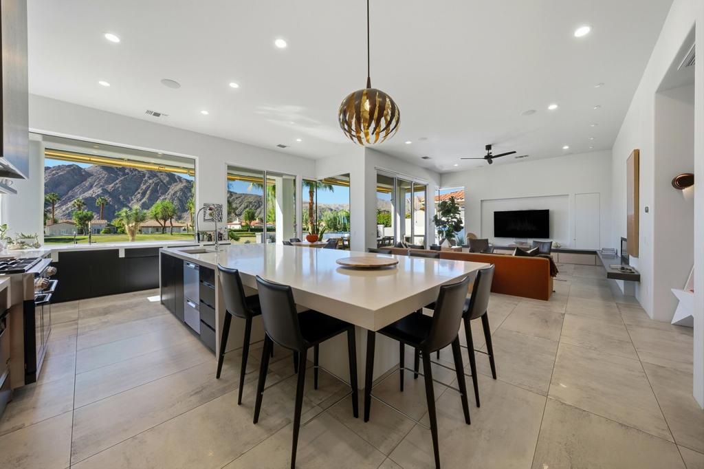 MLS #219137275DA image #18