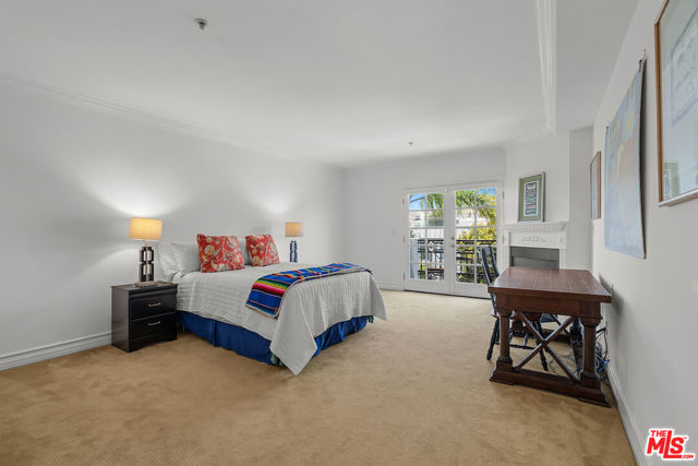 11826 Dorothy Street, Los Angeles CA: https://media.crmls.org/mediaz/f6334cb8-892d-476e-9130-b89da61dc375.jpg
