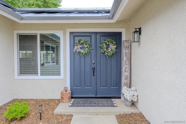 24550 Adams Ave, Murrieta CA: https://media.crmls.org/mediaz/f63481df-16bf-432c-9d14-7922935c5c10.jpg