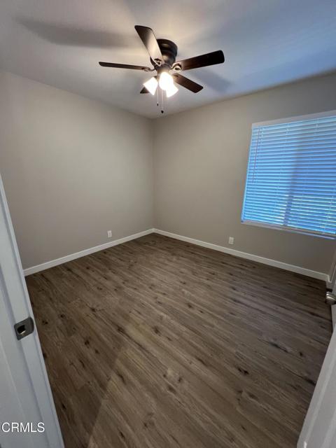 Detail Gallery Image 9 of 22 For 736 Thoreau Ln, Ventura,  CA 93003 - 3 Beds | 2 Baths