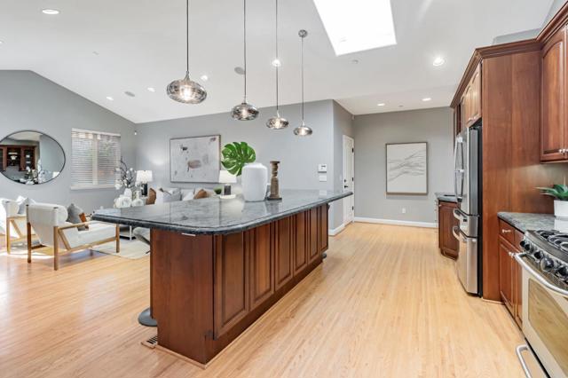 241 42nd Avenue, San Mateo CA: https://media.crmls.org/mediaz/f6371b79-5ccb-493f-8d53-e4770aadf766.jpg