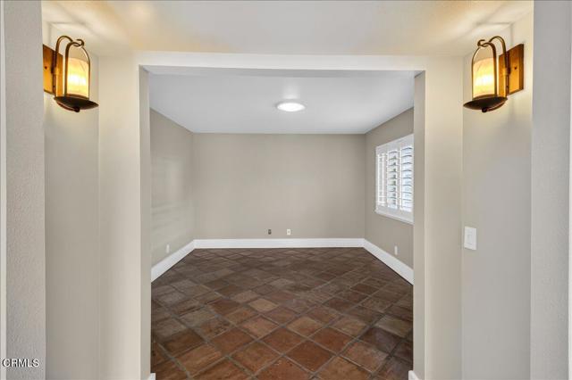 Detail Gallery Image 25 of 61 For 2900 Windward Way, Oxnard,  CA 93035 - 3 Beds | 2 Baths