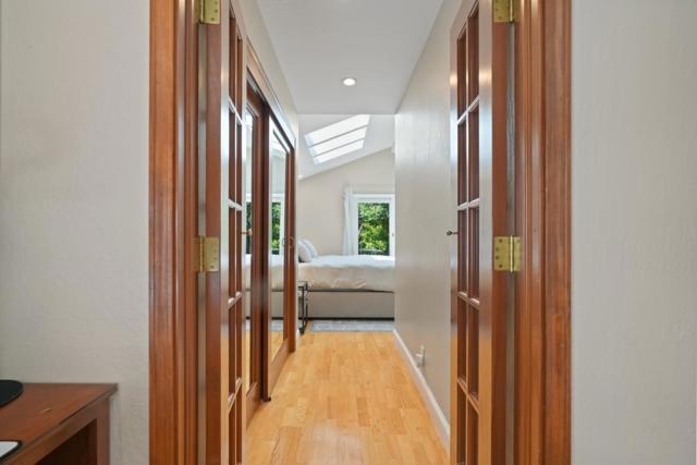 3172 Morris Drive, Palo Alto CA: https://media.crmls.org/mediaz/f637db39-9ee4-4f32-95ce-08ea58b7080f.jpg