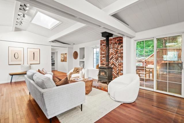 107 Maywood Drive, Boulder Creek CA: https://media.crmls.org/mediaz/f637f89f-872e-4a09-b2d1-d3d91bd7b70f.jpg