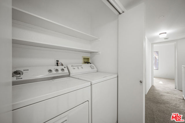 15207 Magnolia Boulevard, 116 photo 22
