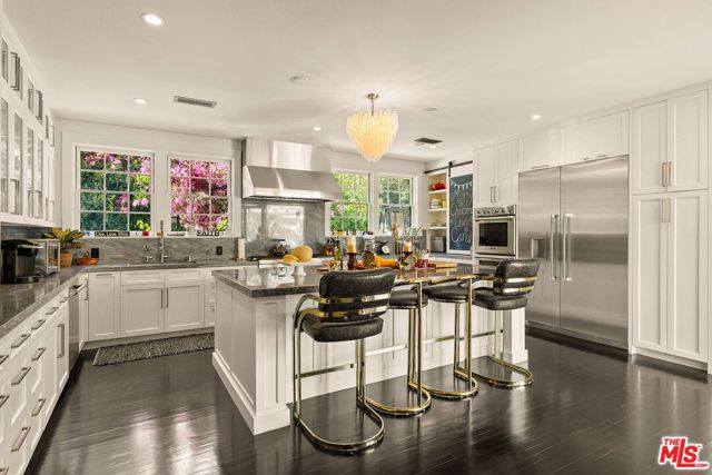 2324 N Vermont Avenue, Los Angeles CA: https://media.crmls.org/mediaz/f63b87b0-0bd2-4c96-b64c-6f4ec68677a6.jpg