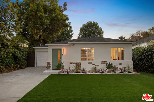 18536 Malden Street photo 1