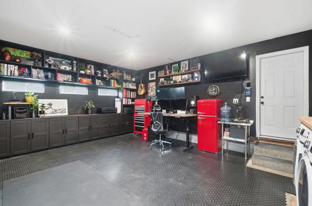 723 Linda Flora Street, San Jose CA: https://media.crmls.org/mediaz/f63c3bd5-ea32-4c4d-825f-4c00386f1430.jpg