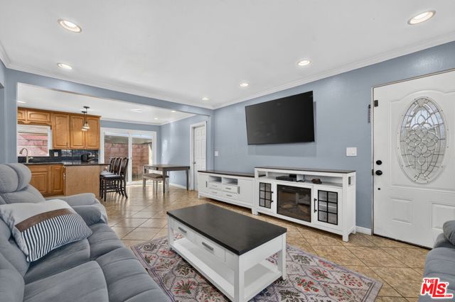 248 East 186th Street photo 7