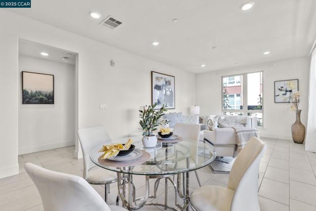 320 Riesling Ave, Milpitas CA: https://media.crmls.org/mediaz/f63cd3b7-2048-48ad-ba58-d1e8a9ed6afd.jpg