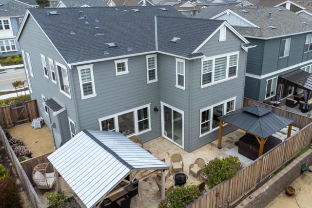287 Skyview Drive, Marina CA: https://media.crmls.org/mediaz/f63d7e5f-c971-498e-bdf3-cf3bafcd067f.jpg