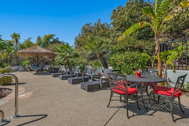 Image 58 of 63 For 25120 Las Palmeras