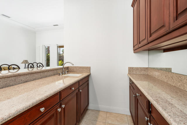 Image 7 of 36 For 77 Clavel Court