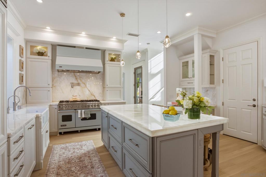 388 Bonair St - photo 8