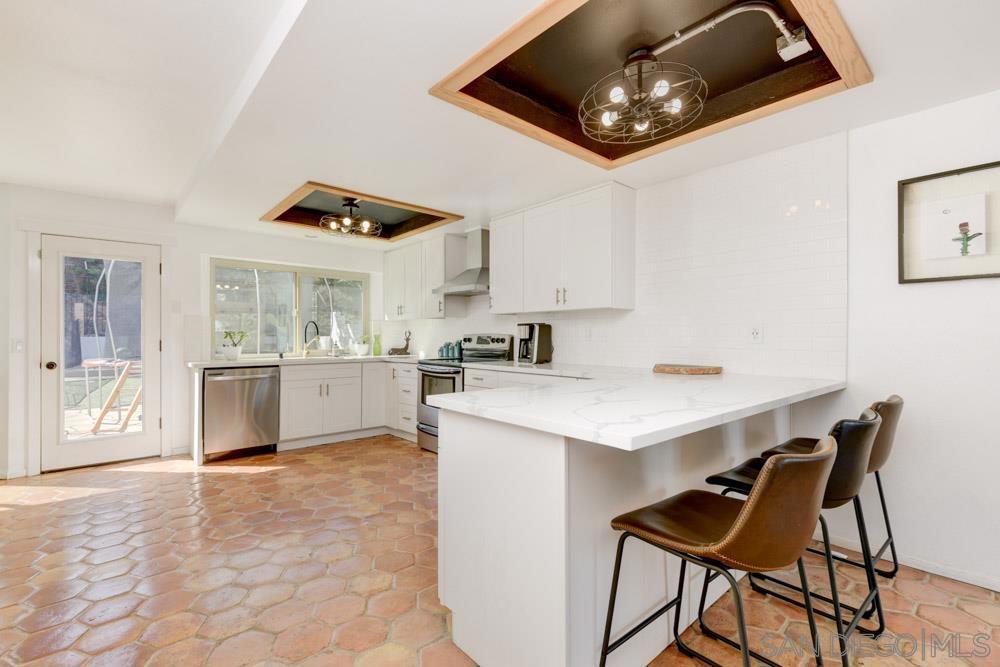 2735 Waterbury Way - photo 9
