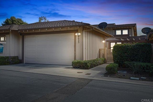 Detail Gallery Image 2 of 28 For 8633 Circle R Course Lane Ln, Escondido,  CA 92026 - 2 Beds | 2 Baths