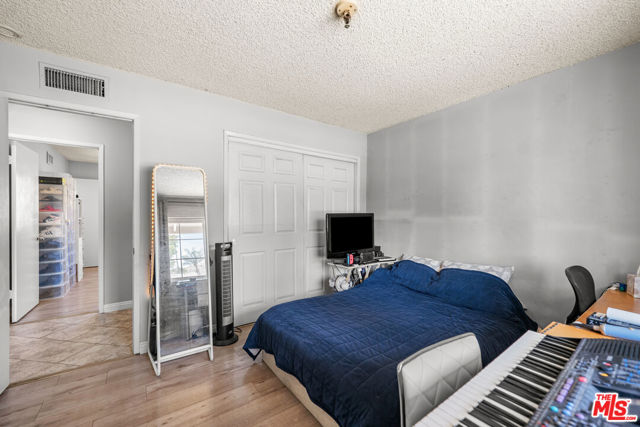 12471 Tibbetts Street photo 31