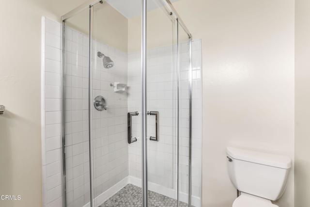 1215 Lawrence Way, Oxnard CA: https://media.crmls.org/mediaz/f6411153-b091-431d-9828-25e4b934b9e4.jpg