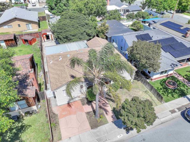 Image 38 of 40 For 120 Hillcrest Ave