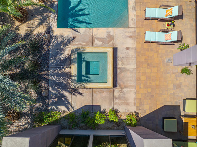 463 Lautner Lane, Palm Springs CA: https://media.crmls.org/mediaz/f6421e6b-25f4-4c82-843c-887aaf9049c7.jpg