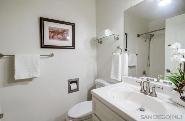 10518 Gabacho Dr, San Diego CA: https://media.crmls.org/mediaz/f644333d-0673-4a2d-814e-9149093c8f43.jpg