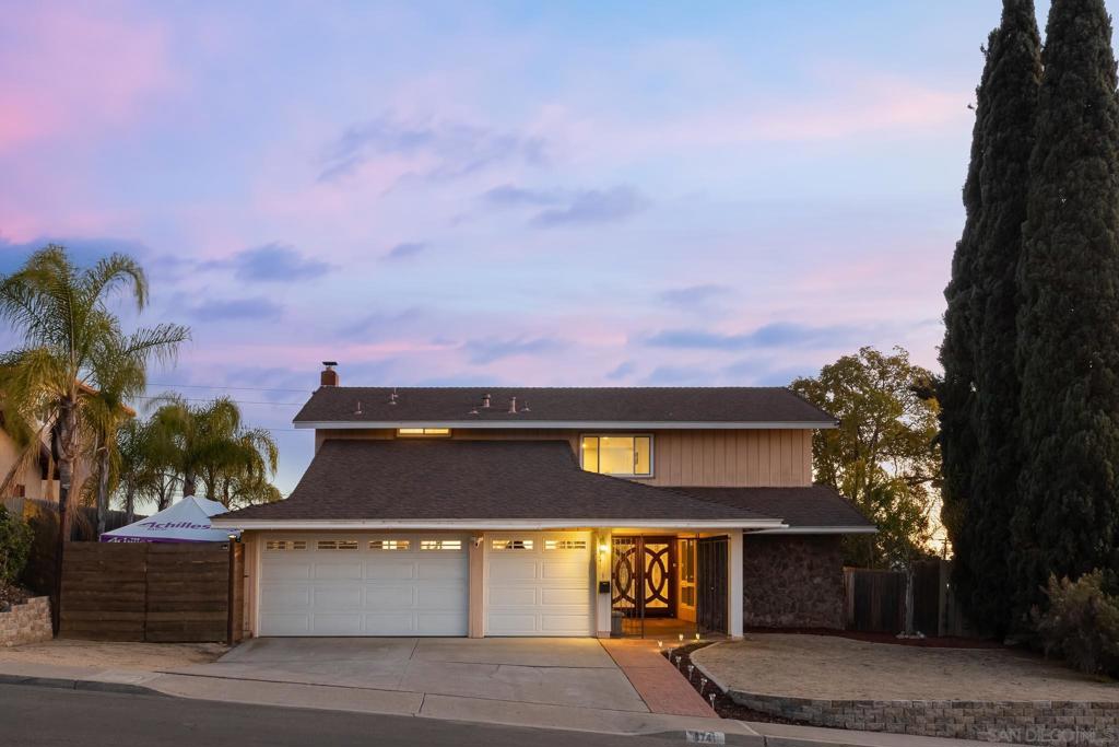 8741 Blue Lake Dr, San Diego, CA 92119
