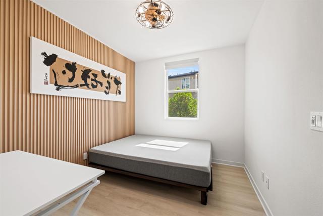 10422 Adamson Way, San Diego CA: https://media.crmls.org/mediaz/f64511db-0601-4f15-abcb-cfb2d2474fd9.jpg