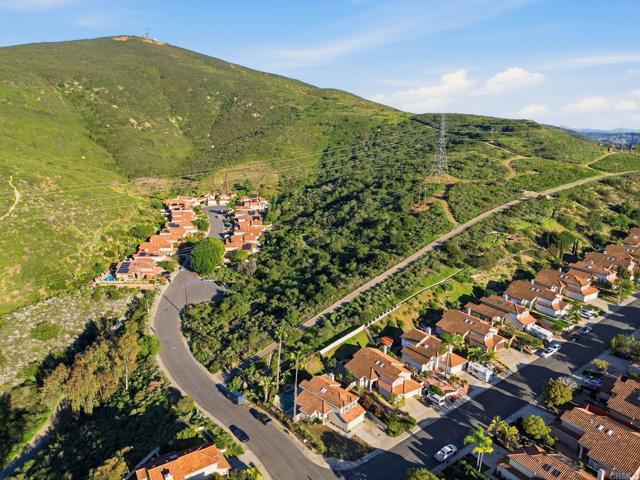 Detail Gallery Image 49 of 52 For 14493 Corte Lampara, San Diego,  CA 92129 - 3 Beds | 2/1 Baths