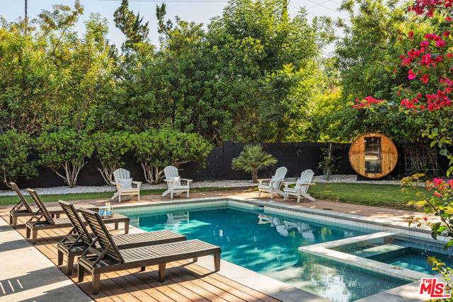 5831 Elba Place, Woodland Hills CA: https://media.crmls.org/mediaz/f6466789-f26d-479c-968b-021b9bb46c66.jpg