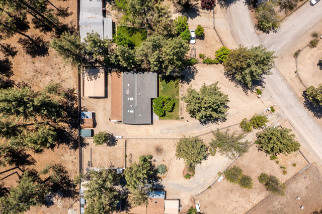 59341 Courtesy Drive, Mountain Center CA: https://media.crmls.org/mediaz/f646d2f8-5bbb-478b-b87b-5afeba2d20ab.jpg