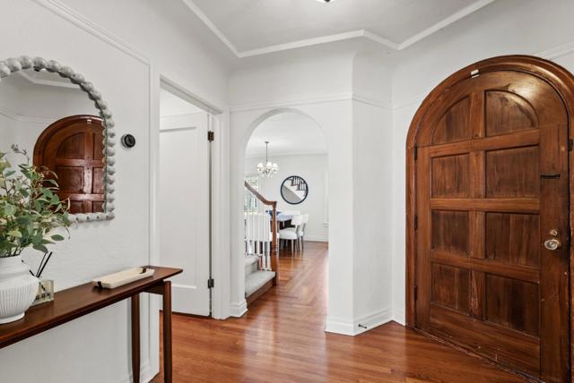 903 Michigan Avenue, San Jose CA: https://media.crmls.org/mediaz/f6470a0b-fd8b-43b0-85e0-ba446f621042.jpg