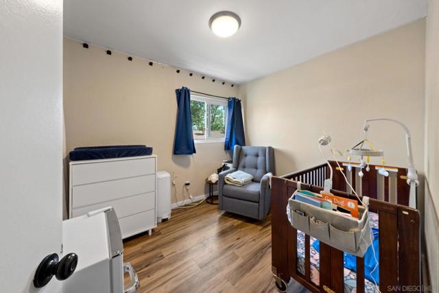 9560 Frank Way, Santee CA: https://media.crmls.org/mediaz/f6476359-4764-40d8-968a-5663c72c7da2.jpg